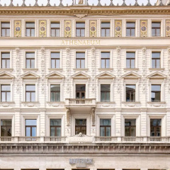 Maverick Athenaeum Hotel - Bild 1