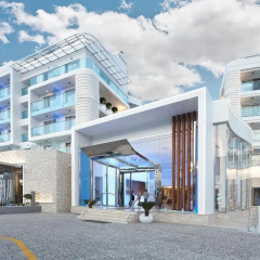 Blue Bay Platinum Hotel - Bild 1