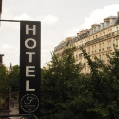 Ferney République Hotel - Bild 25