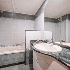 Aparthotel Napols - Bild 13