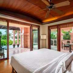 Centara Grand Beach Resort Phuket Hotel - Bild 4