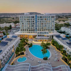 Radisson Beach Resort Larnaca