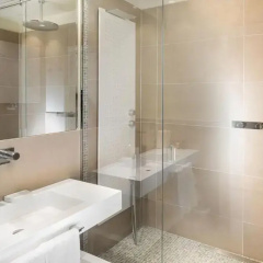 Hotel The Glamore Milano Duomo thumbnail 12