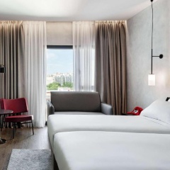 Radisson RED Madrid - Bild 6