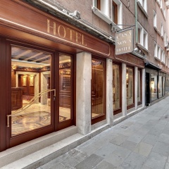 Hotel Casanova Venezia - Bild 1