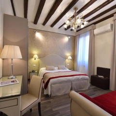Hotel Villa Rosa - Bild 14
