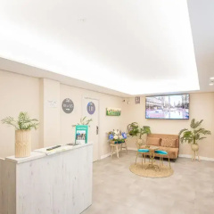 Hostal Plaza thumbnail 1