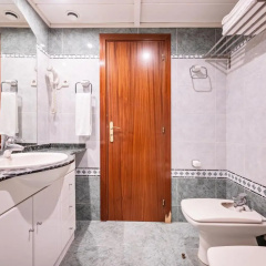 Aparthotel Napols - Bild 15