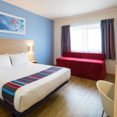 Travelodge Barcelona Fira Hotel - Bild 3