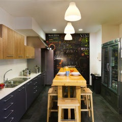 Twentytu Hostel Barcelona - Bild 13