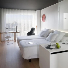 Barceló Sants - Bild 2
