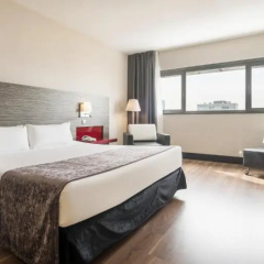 Hotel Ilunion Barcelona - Bild 4