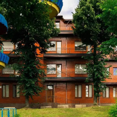 Gostiny Dvor Zhytomyr thumbnail 11