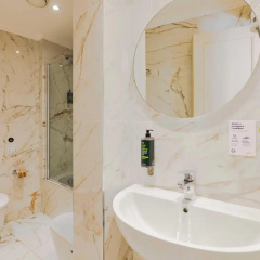 B&B Hotel Firenze Laurus al Duomo Hotel - Bild 11