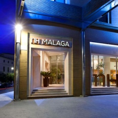 NH Málaga Hotel - Bild 1