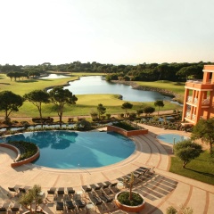 Celay Hotel - Bild 1