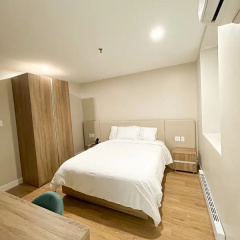 Olympia Hotel By Lodgo