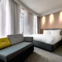 Holiday Inn Express Warsaw Hotel - The HUB by IHG - Bild 4