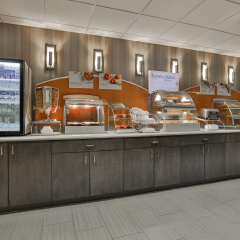 Holiday Inn Express Boston North-Woburn by IHG thumbnail 12
