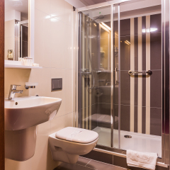 Hotel Belwederski in Warsaw, Poland from 89$, photos, reviews - zenhotels.com bathroom