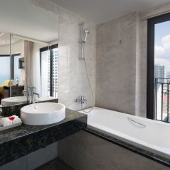 LegendSea Hotel in Nha Trang, Vietnam from 28$, photos, reviews - zenhotels.com bathroom