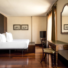 The Hotel Villa Real - Bild 8