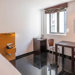 Hesperia Fira Aparthotel - Bild 13