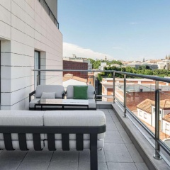 Radisson RED Madrid - Bild 9