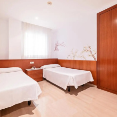 Aparthotel Napols - Bild 3