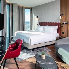 Radisson Blu Hotel At Porsche Design Tower Stuttgart - Bild 3