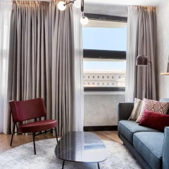 Radisson RED Madrid - Bild 16