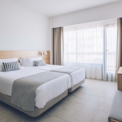 AYA Seahotel – Adults Only - Bild 2