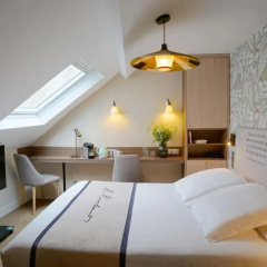 Hotel Litteraire Arthur Rimbaud, BW Signature Collection - Bild 5