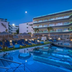 Enorme Infinity Beach ex Infinity Blue