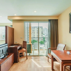 Elite Suites Patong Hotel - Bild 20
