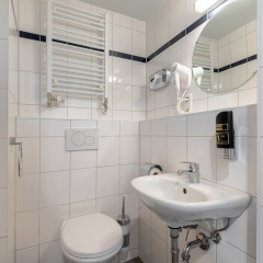 a&o Frankfurt Galluswarte - Hostel - Bild 17