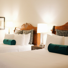 The Oxford Hotel thumbnail 5