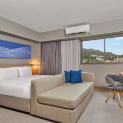 Mercure Phuket Patong Journeyhub - Bild 1