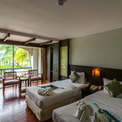 Phi Phi Island Cabana Hotel - Bild 1