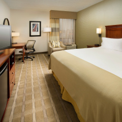 Holiday Inn Express Boston North-Woburn by IHG thumbnail 5