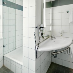 B&B HOTEL Frankfurt-Messe - Bild 17