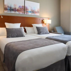 Hotel Puerta de Toledo - Bild 11