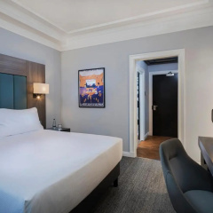 The Queens Hotel thumbnail 5