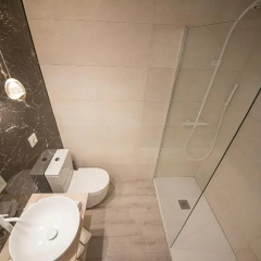 Hostal Plaza thumbnail 22