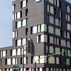 LyvInn Hotel Frankfurt Messe - Bild 1