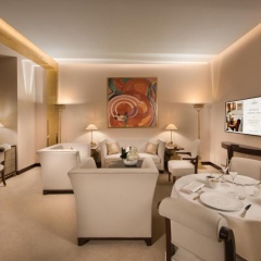 Hôtel Barrière Fouquet's Paris thumbnail 21