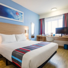 Travelodge Barcelona Fira Hotel - Bild 2