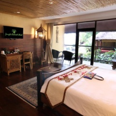 Kupu Kupu Barong Villas & Tree Spa Hotel - Bild 6