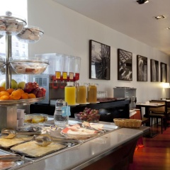 Quatro Puerta Del Sol Hotel - Bild 22