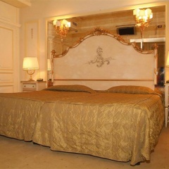 Champagne Palace Hotel - Bild 2